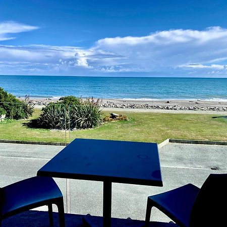 Beachfront Hotel הוקיטיקה מראה חיצוני תמונה