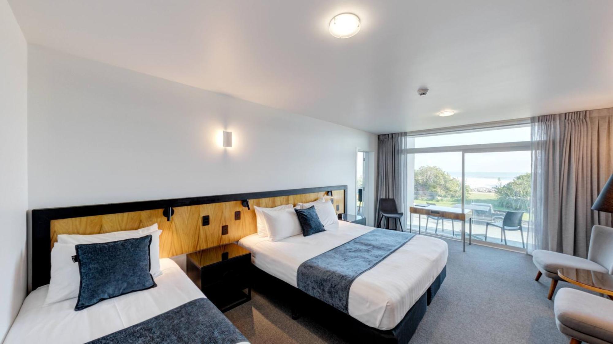 Beachfront Hotel הוקיטיקה מראה חיצוני תמונה