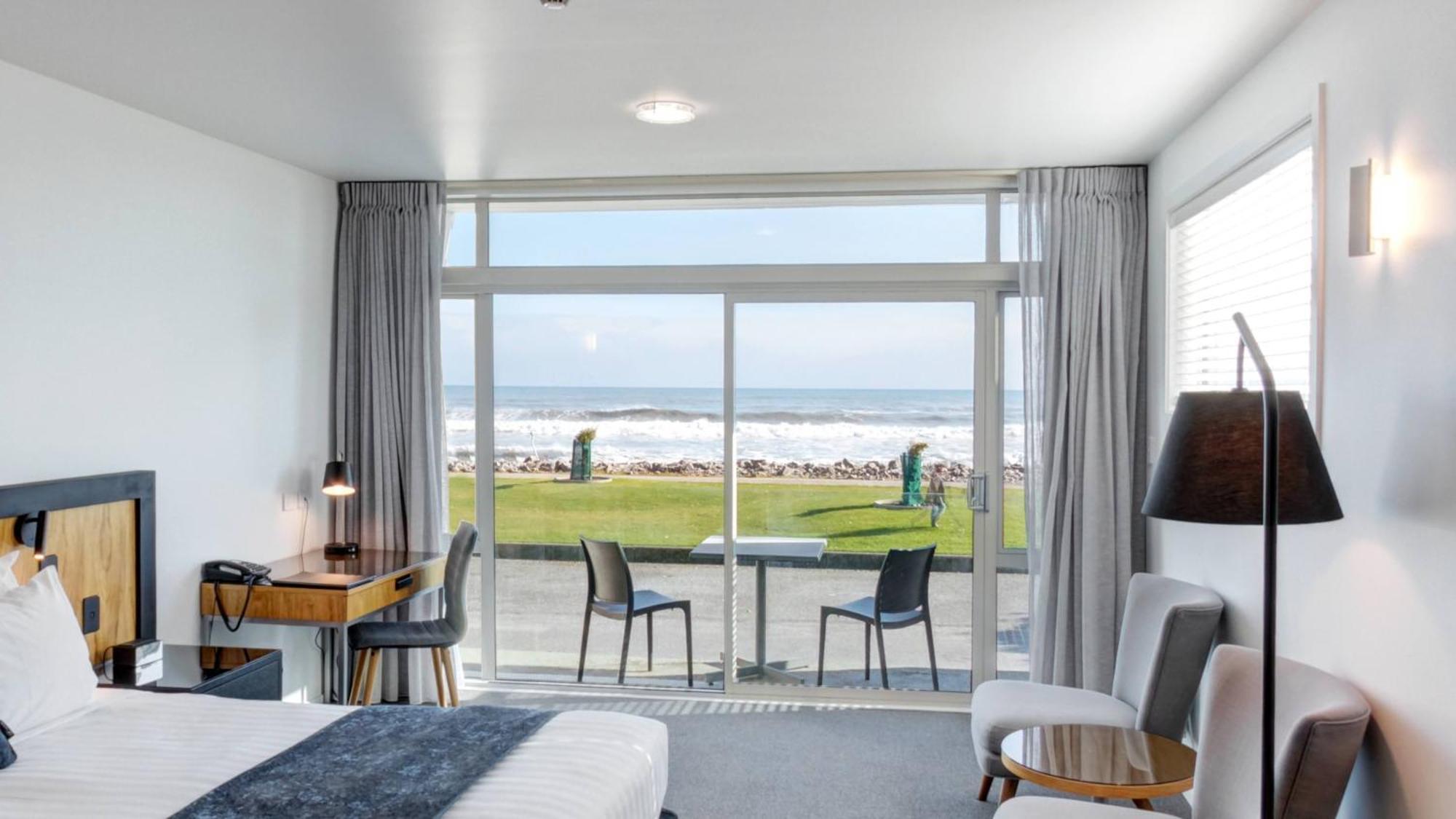 Beachfront Hotel הוקיטיקה מראה חיצוני תמונה