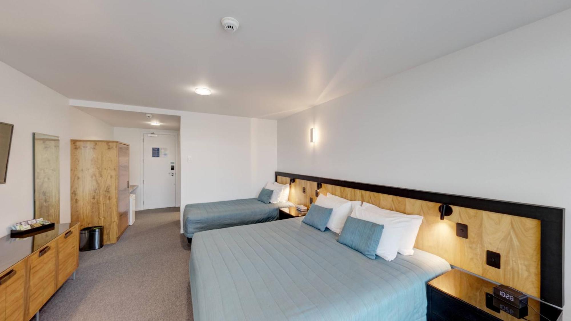 Beachfront Hotel הוקיטיקה מראה חיצוני תמונה