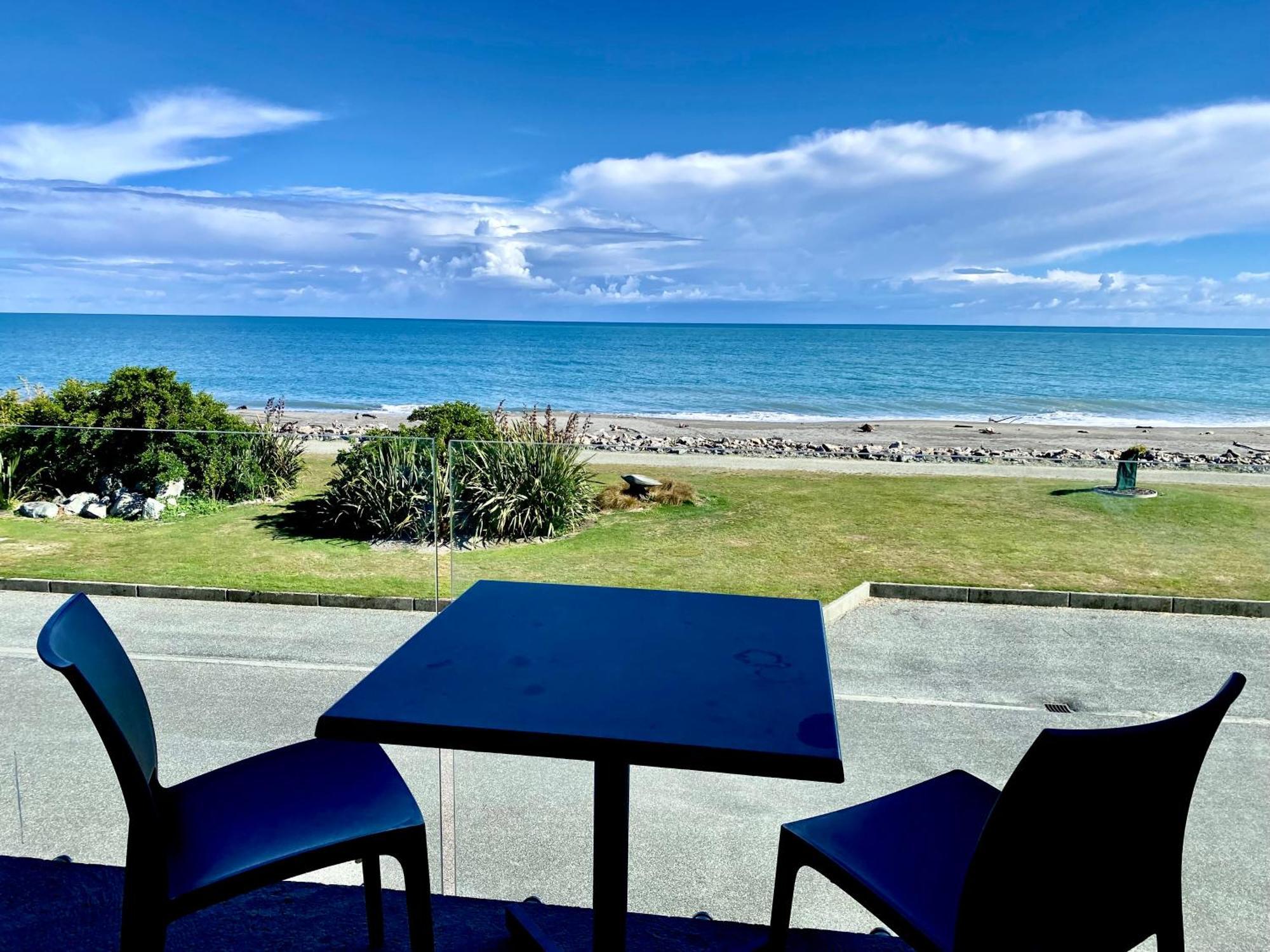 Beachfront Hotel הוקיטיקה מראה חיצוני תמונה